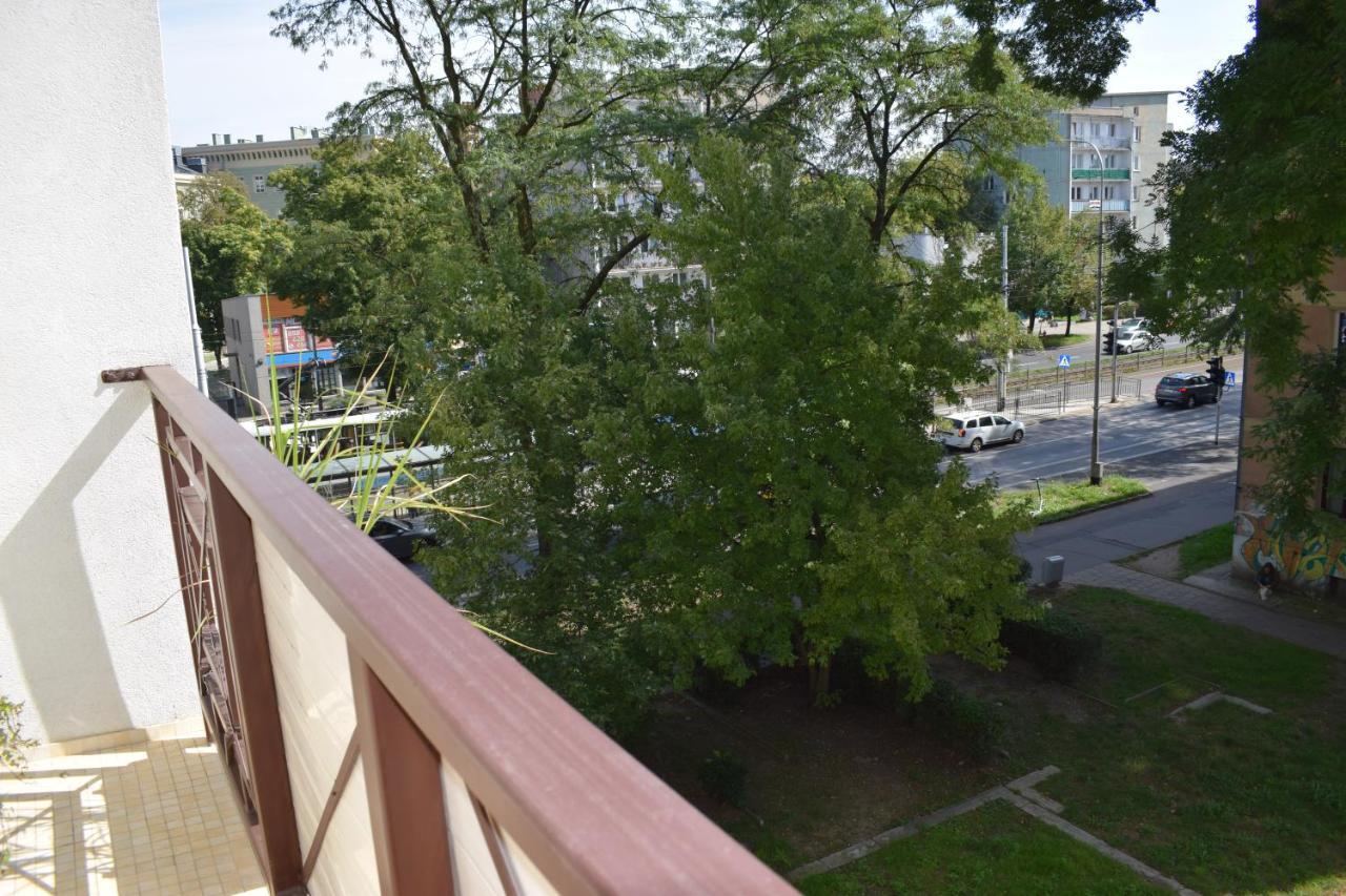 Apartamento Apartament 3 Pokoje Balkon 50M2 Wyposazone Parking Breslavia Exterior foto